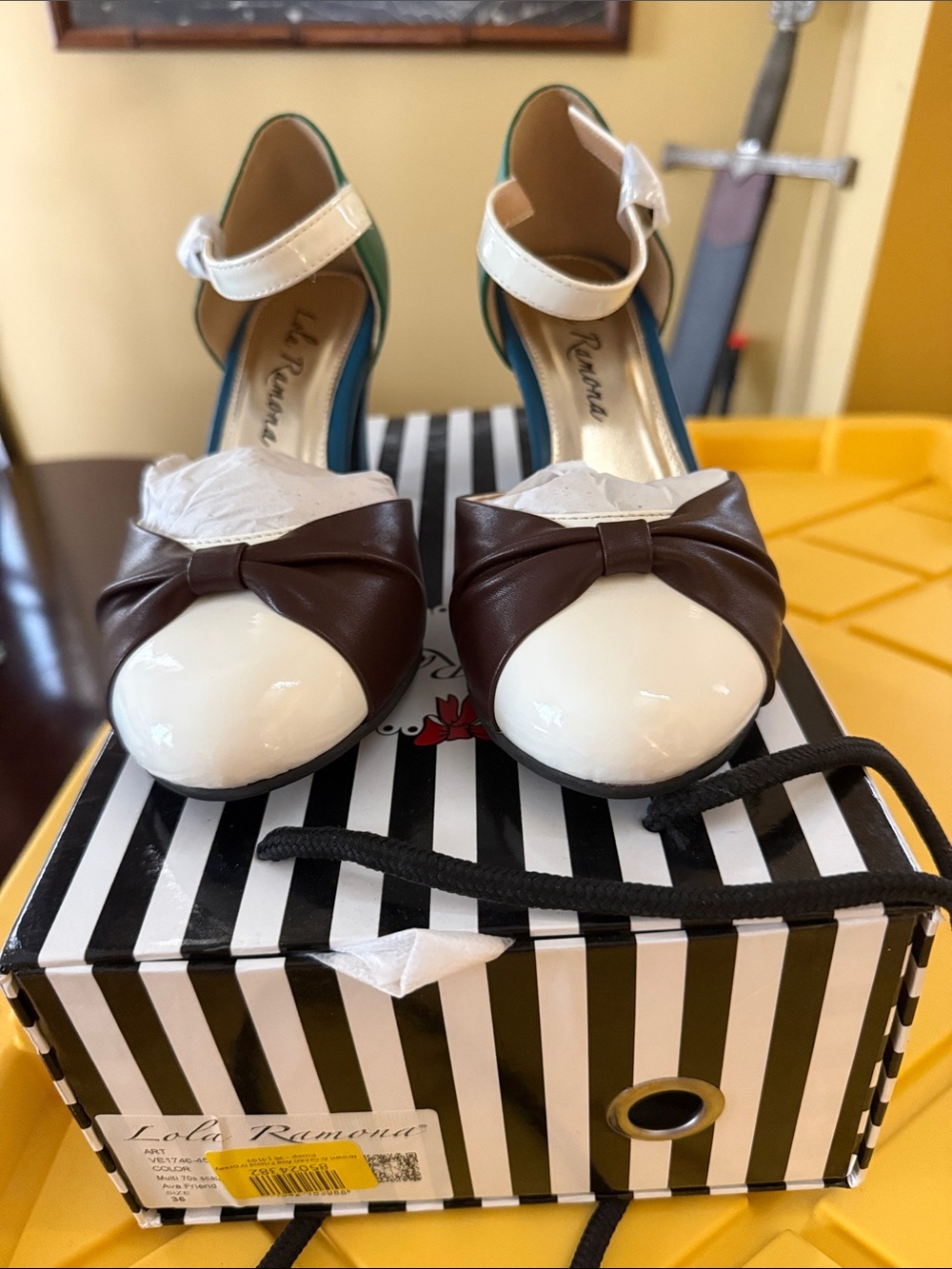 Size 6/EU 36 Lola Ramona Friend Ava D’Orsay Pumps-NIB